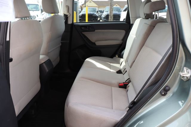 Used 2018 Subaru Forester 2.5i Premium w/ All-Weather Package image 34