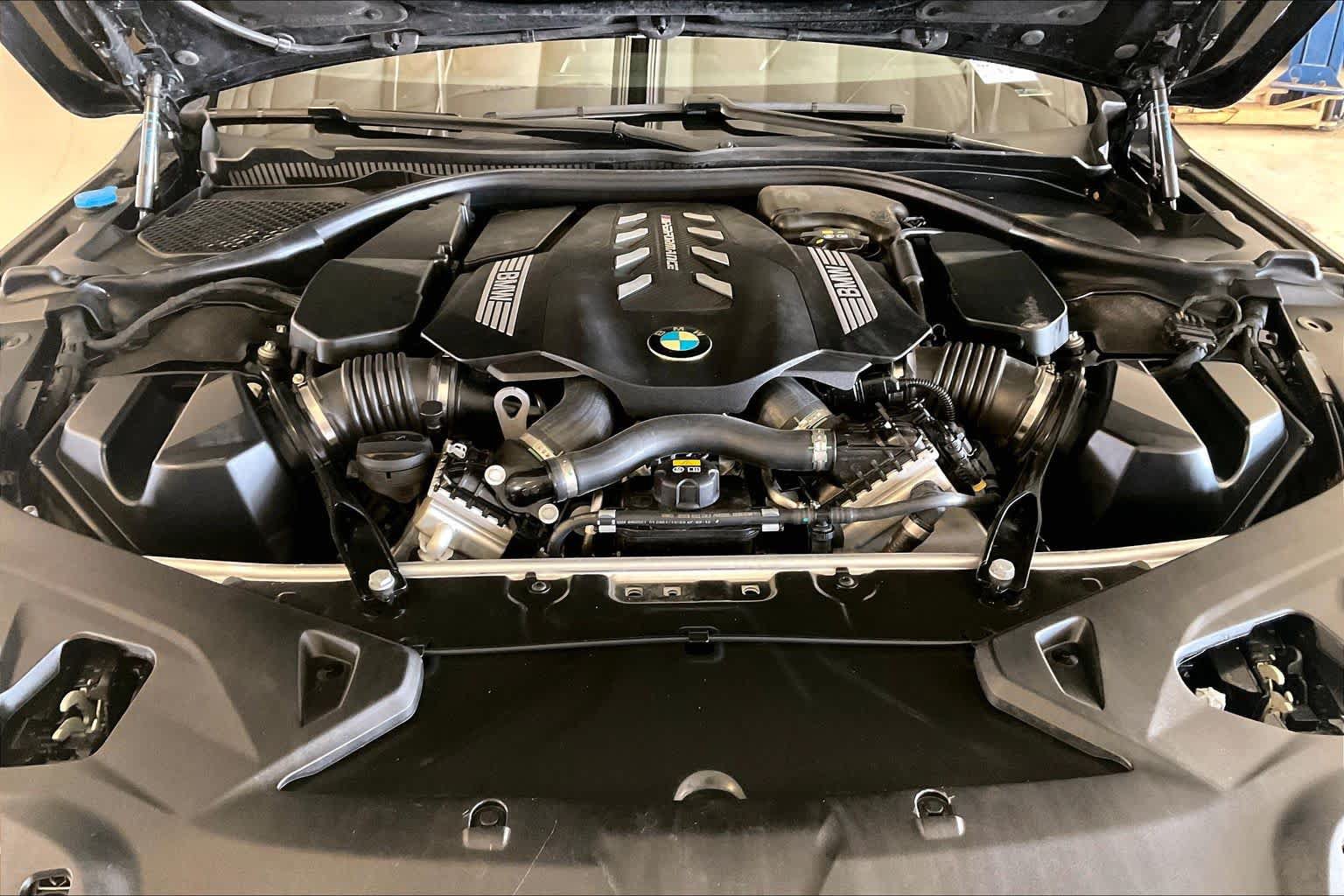 Used 2022 BMW M850i xDrive Convertible w/ Driving Assistance Package AWD/4WD image 27