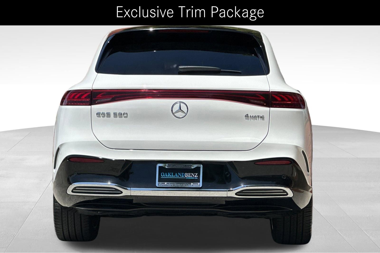 Used 2023 Mercedes-Benz EQS 580 4MATIC SUV image 9