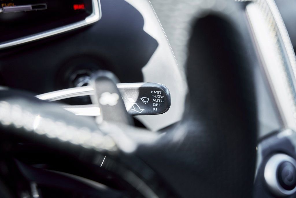 Used 2012 McLaren MP4-12C Coupe image 56