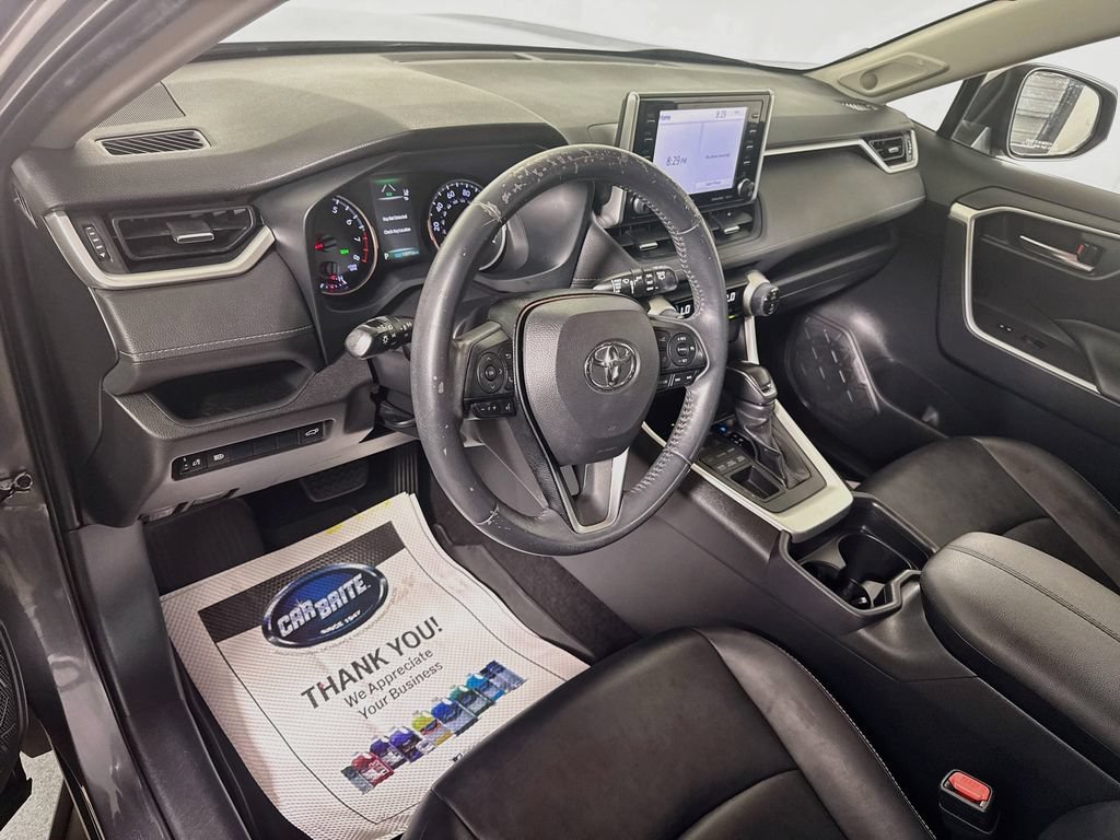 Certified 2019 Toyota RAV4 XLE Premium w/ Advanced Technology Package AWD/4WD image 9