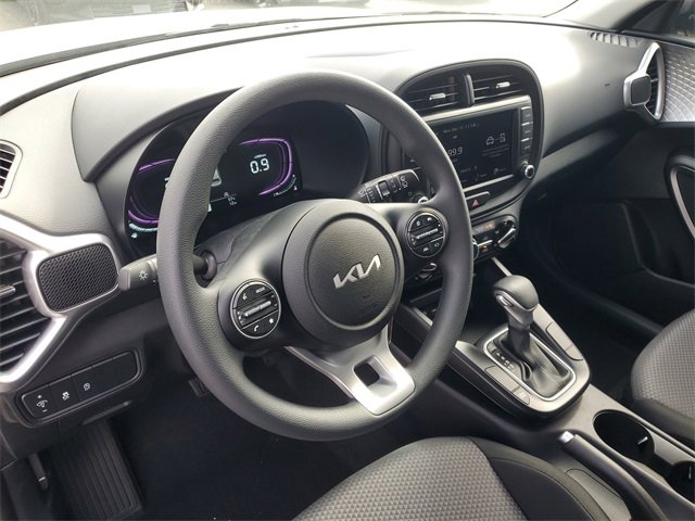 New 2025 Kia Soul LX image 22