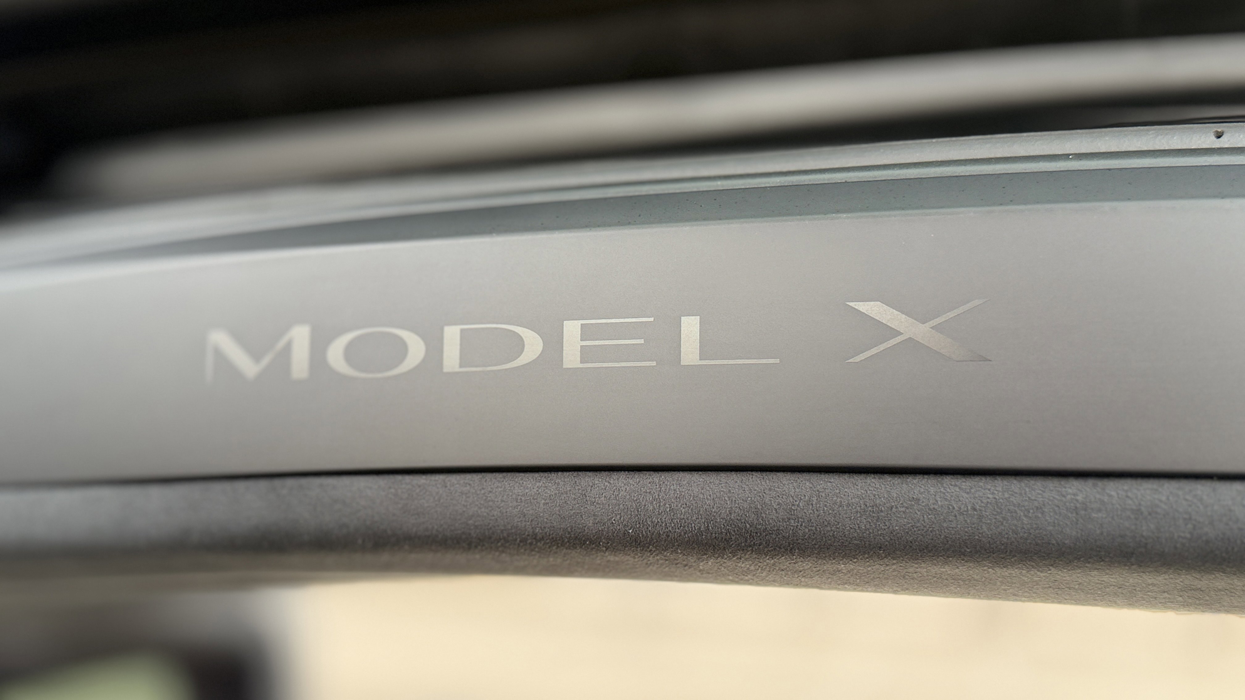 Used 2023 Tesla Model X image 6