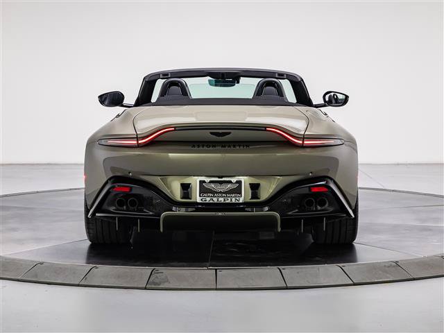Used 2023 Aston Martin V8 Vantage Roadster RWD image 6