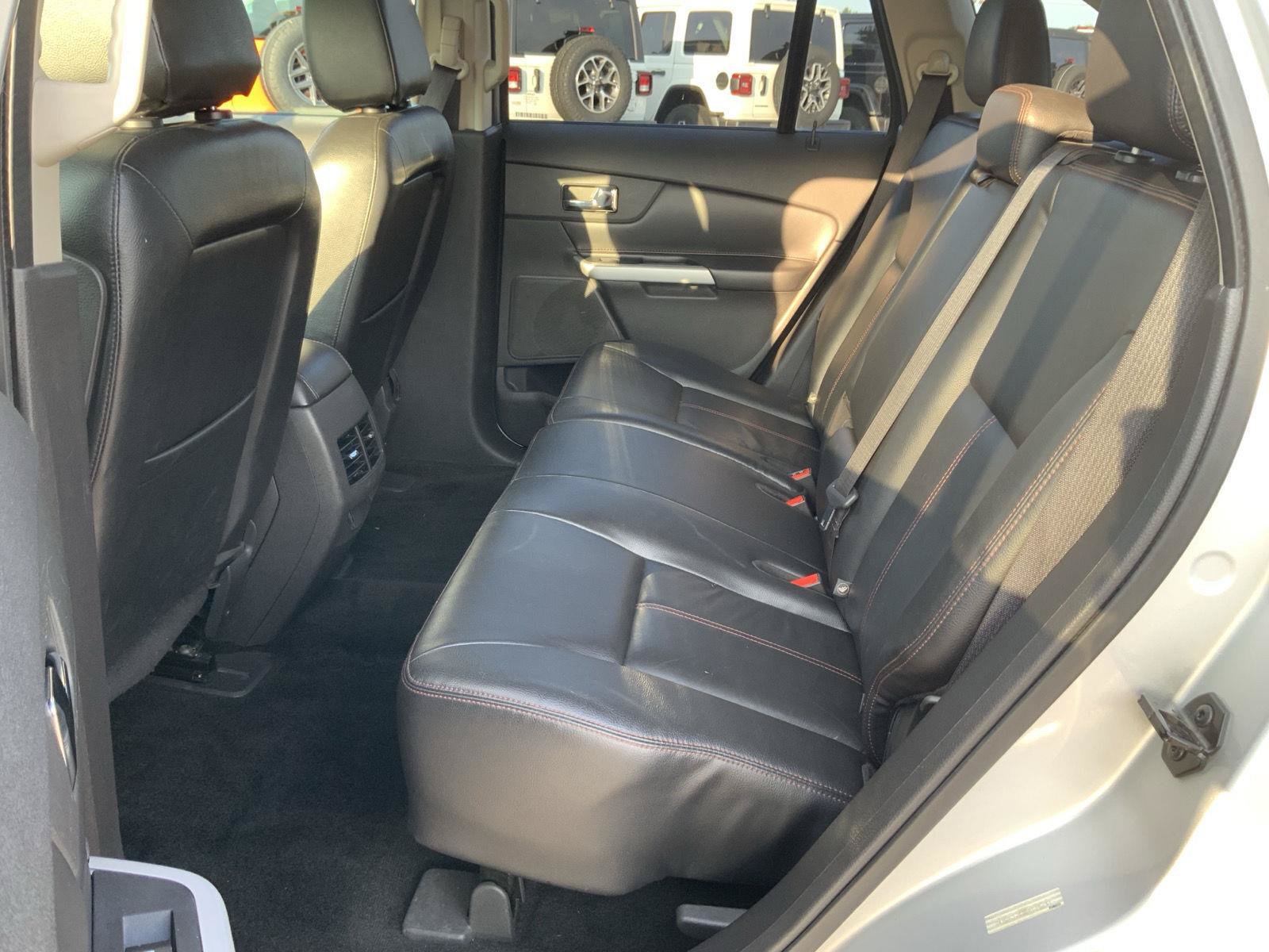Used 2013 Ford Edge SEL FWD image 43