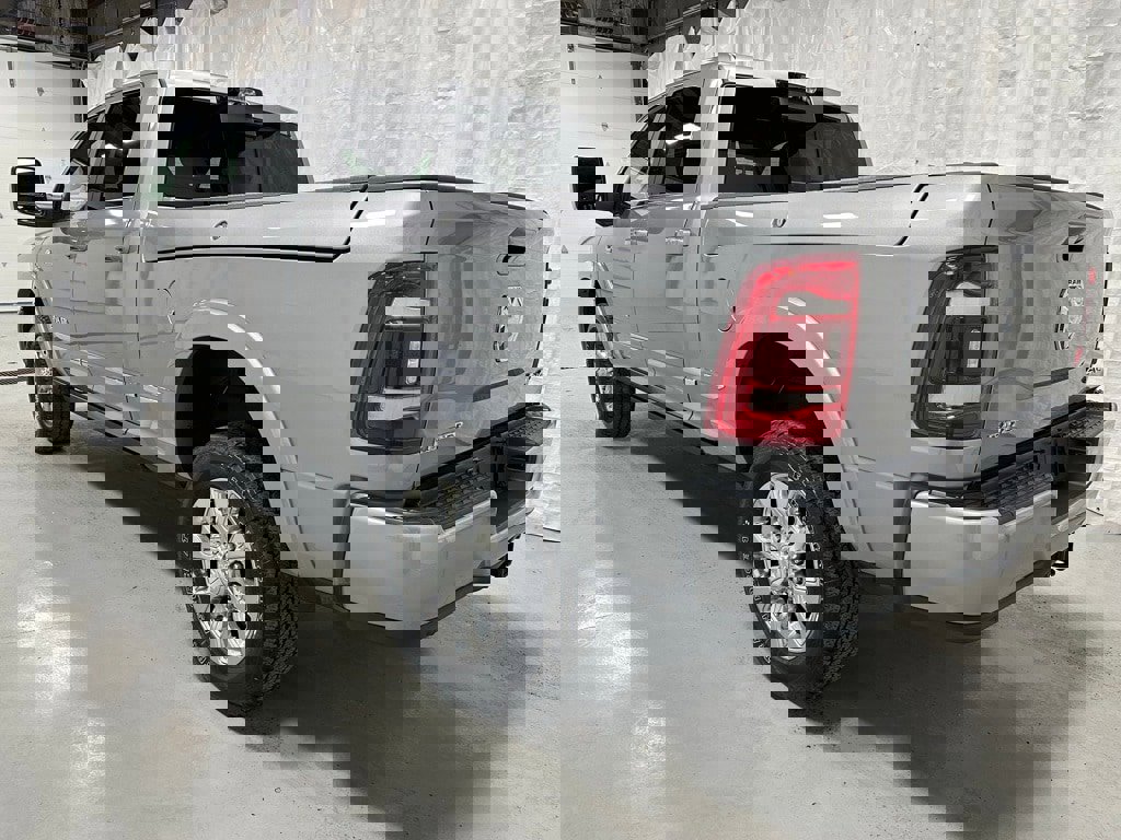Used 2024 RAM 2500 Limited image 5