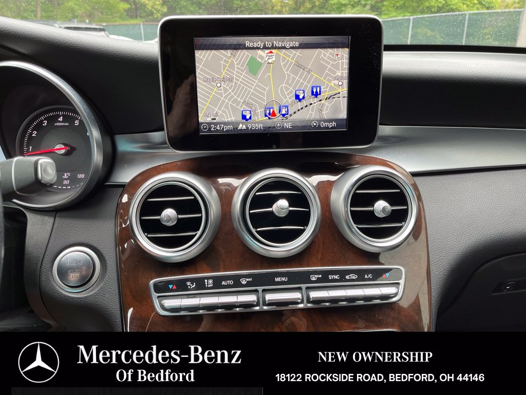 Used 2017 Mercedes-Benz GLC 300 4MATIC image 32
