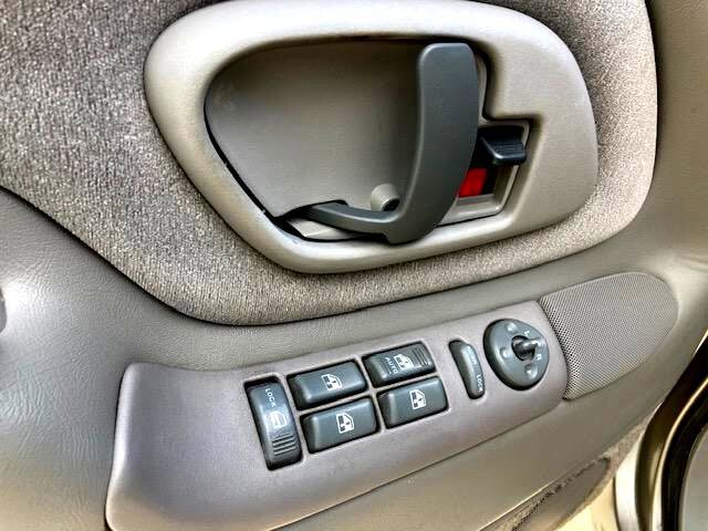 Used 1998 GMC Yukon SLT w/ Marketing Opt Pkg 5 image 20