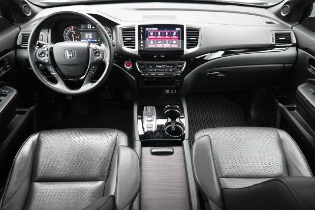 Certified 2020 Honda Ridgeline Black Edition image 24