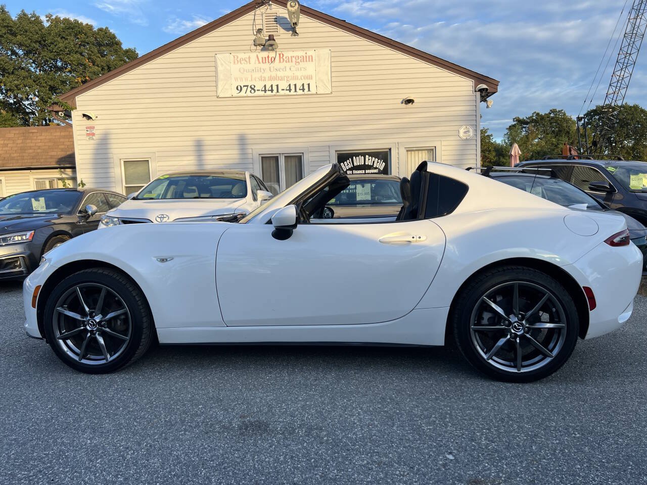 Used 2020 MAZDA MX-5 Miata RF Grand Touring RWD image 38