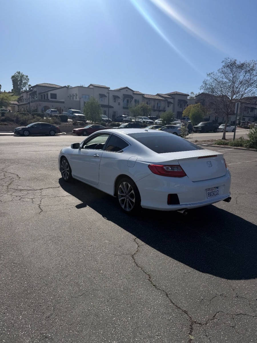 Used 2015 Honda Accord EX-L image 7