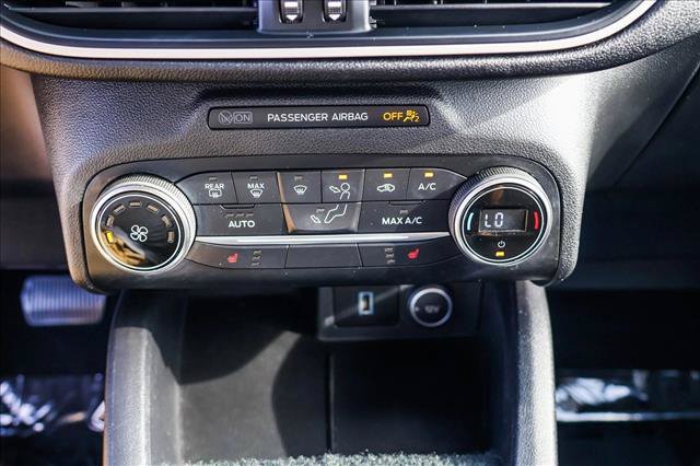 Used 2020 Ford Escape SE FWD image 18