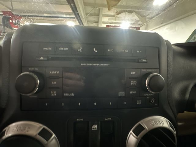 Used 2012 Jeep Wrangler Sahara w/ Connectivity Group image 14