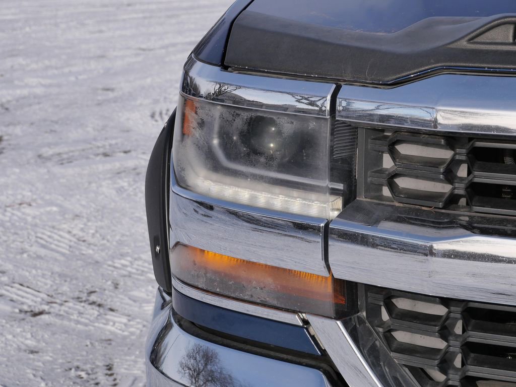 Used 2016 Chevrolet Silverado 1500 LT w/ All Star Edition image 3