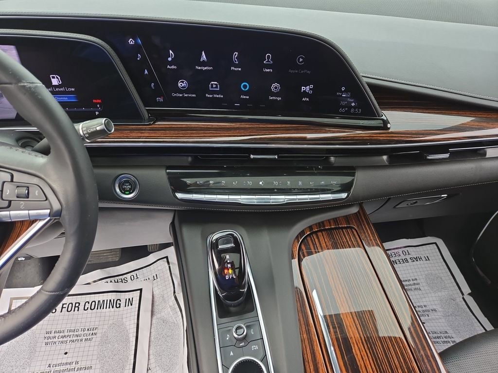 Used 2023 Cadillac Escalade Premium Luxury image 21