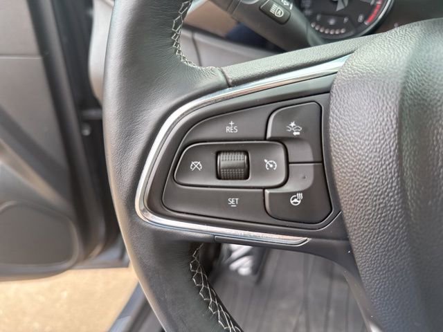 Used 2022 Buick Encore GX Essence w/ Experience Buick Package image 18