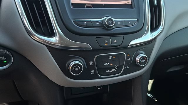 Used 2022 Chevrolet Equinox LS w/ LS Convenience Package FWD image 29