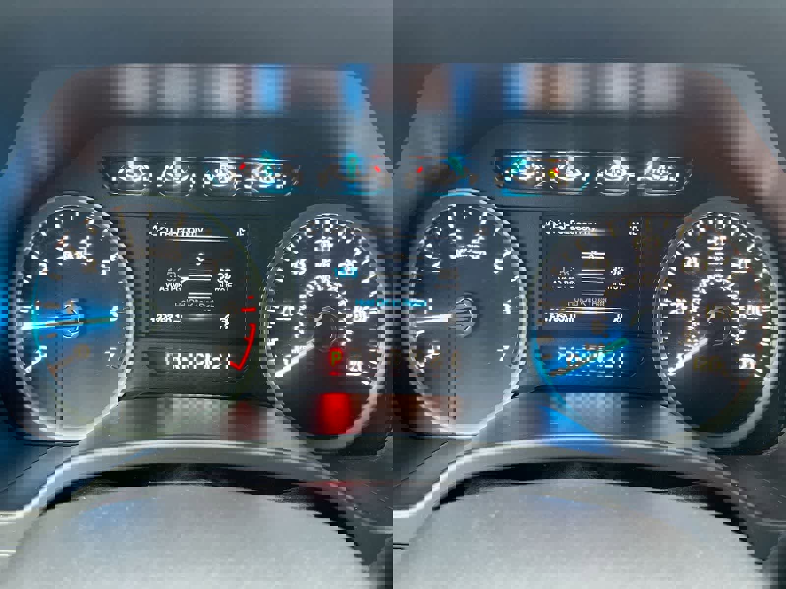 Used 2017 Ford F150 XLT w/ Equipment Group 302A Luxury image 32