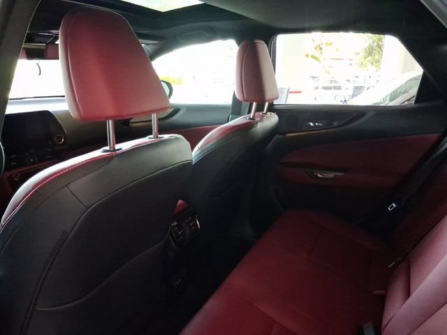 Used 2025 Lexus NX 250 FWD w/ Accessory Package (K3) image 5