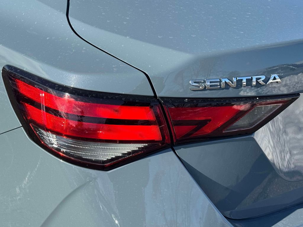 Used 2025 Nissan Sentra SV w/ All-Weather Package image 11