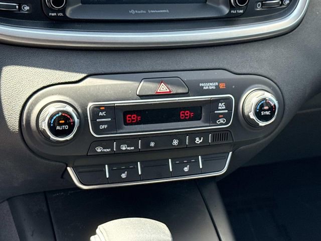 Used 2019 Kia Sorento LX w/ Option Group 020 AWD/4WD image 21
