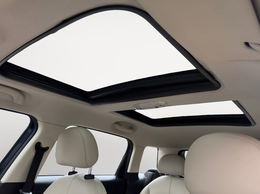 Used 2012 MINI Cooper Countryman S image 19