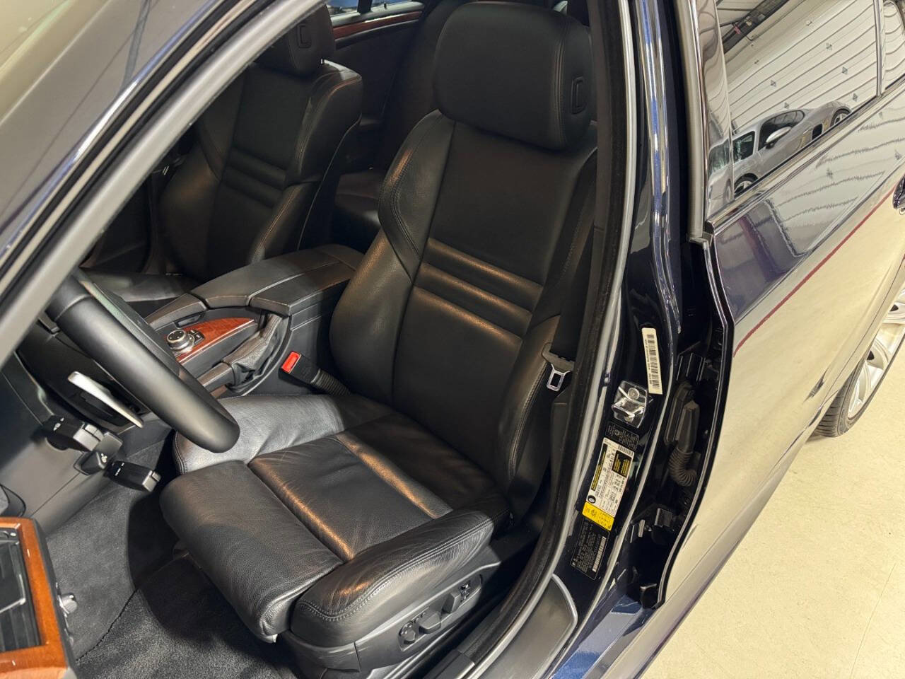 Used 2010 BMW M5 image 21