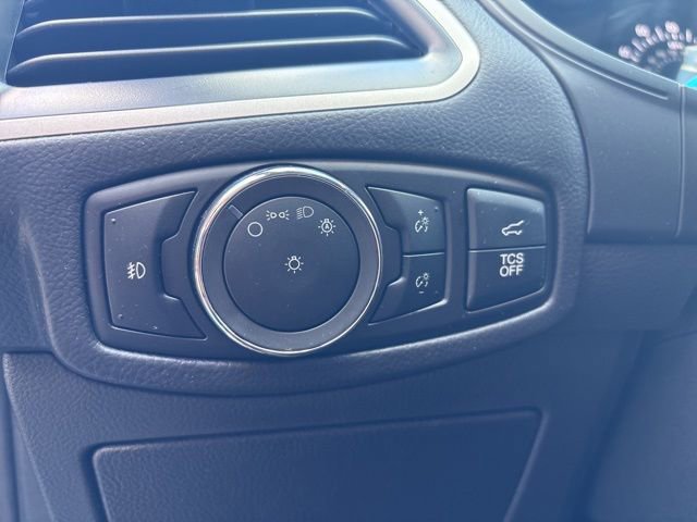 Used 2024 Ford Edge SEL w/ Convenience Package image 11