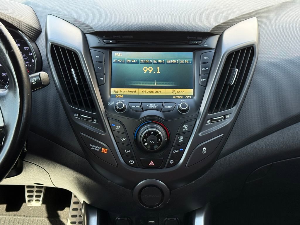 Used 2016 Hyundai Veloster Turbo R-Spec image 14