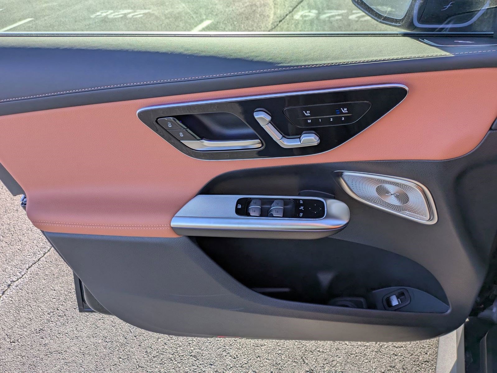 Certified 2025 Mercedes-Benz GLC 300 300 image 14