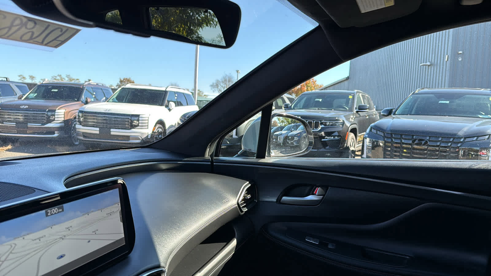 Used 2022 Hyundai Santa Fe Calligraphy image 23