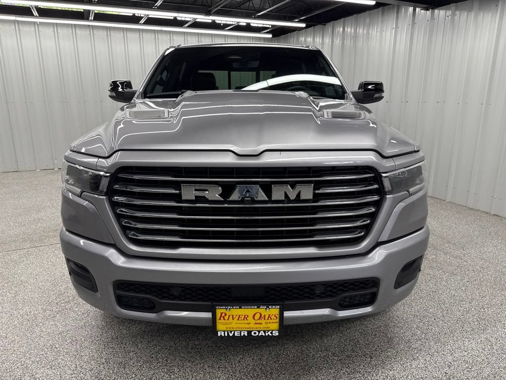 Used 2025 RAM 1500 Laramie w/ Sport Appearance Package AWD/4WD image 2