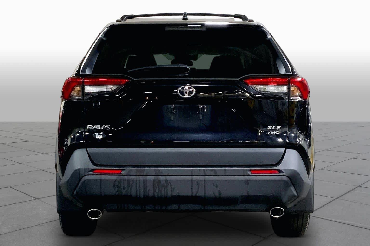 Certified 2024 Toyota RAV4 XLE w/ Convenience Package AWD/4WD image 5