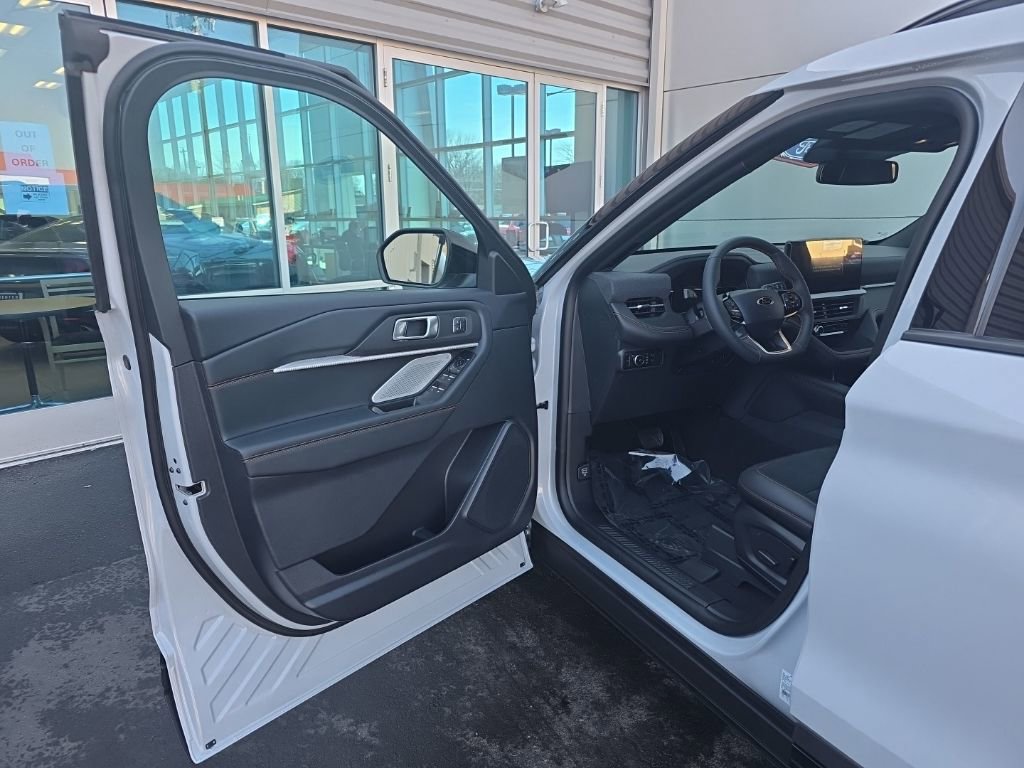 New 2026 Ford Explorer Tremor w/ Tremor Ultimate Package image 9