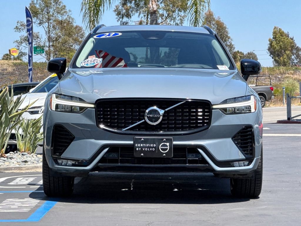 Certified 2023 Volvo XC60 B5 Plus AWD/4WD image 8
