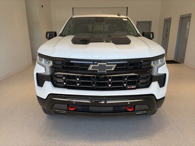 New 2026 Chevrolet Silverado 1500 LT Trail Boss w/ LT Trail Boss Premium Package AWD/4WD image 2