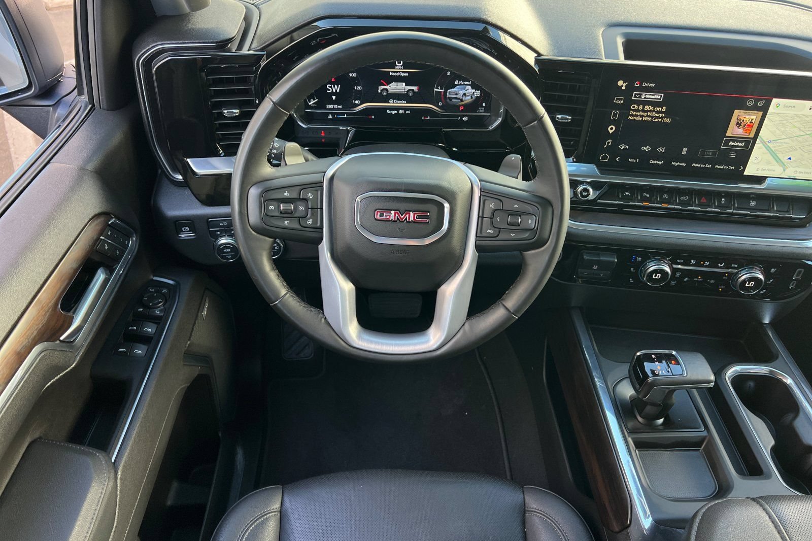 Used 2025 GMC Sierra 1500 SLT w/ SLT Premium Plus Package AWD/4WD image 18
