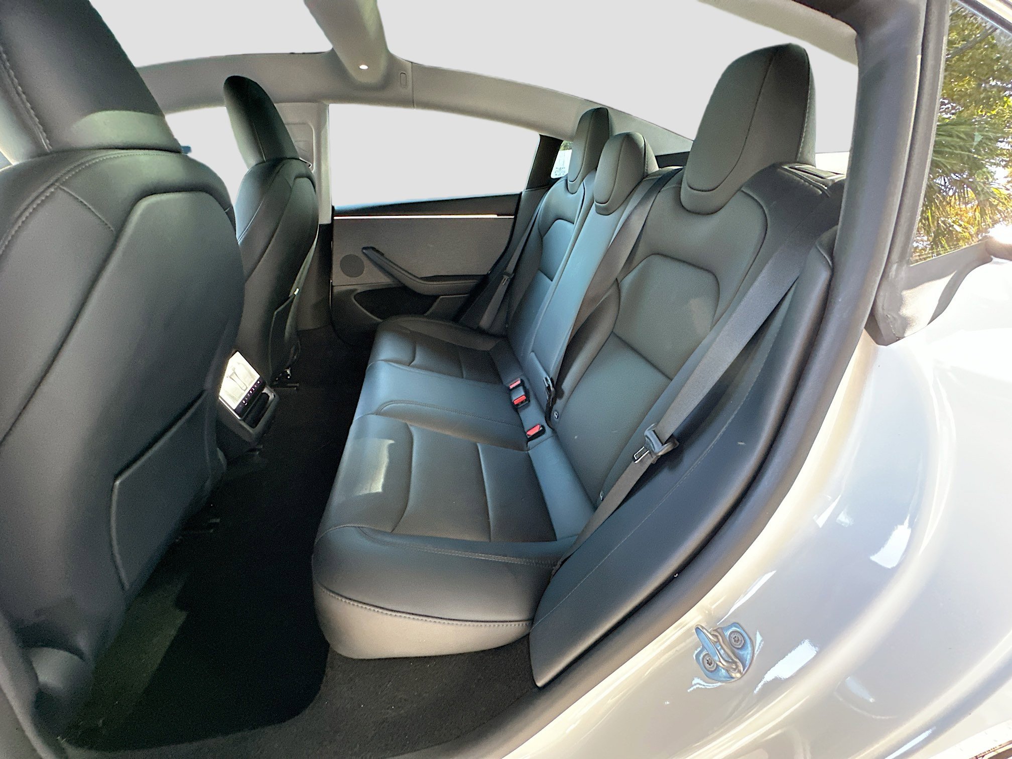 Used 2025 Tesla Model 3 Long Range image 24