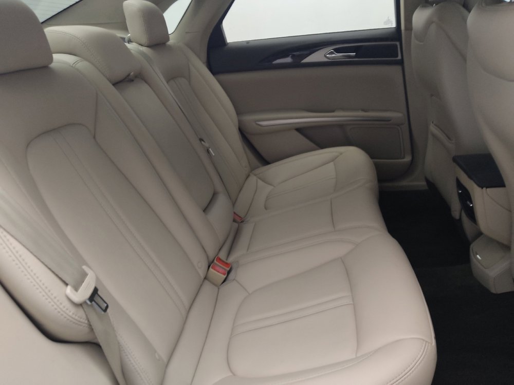 Used 2016 Lincoln MKZ Hybrid image 19