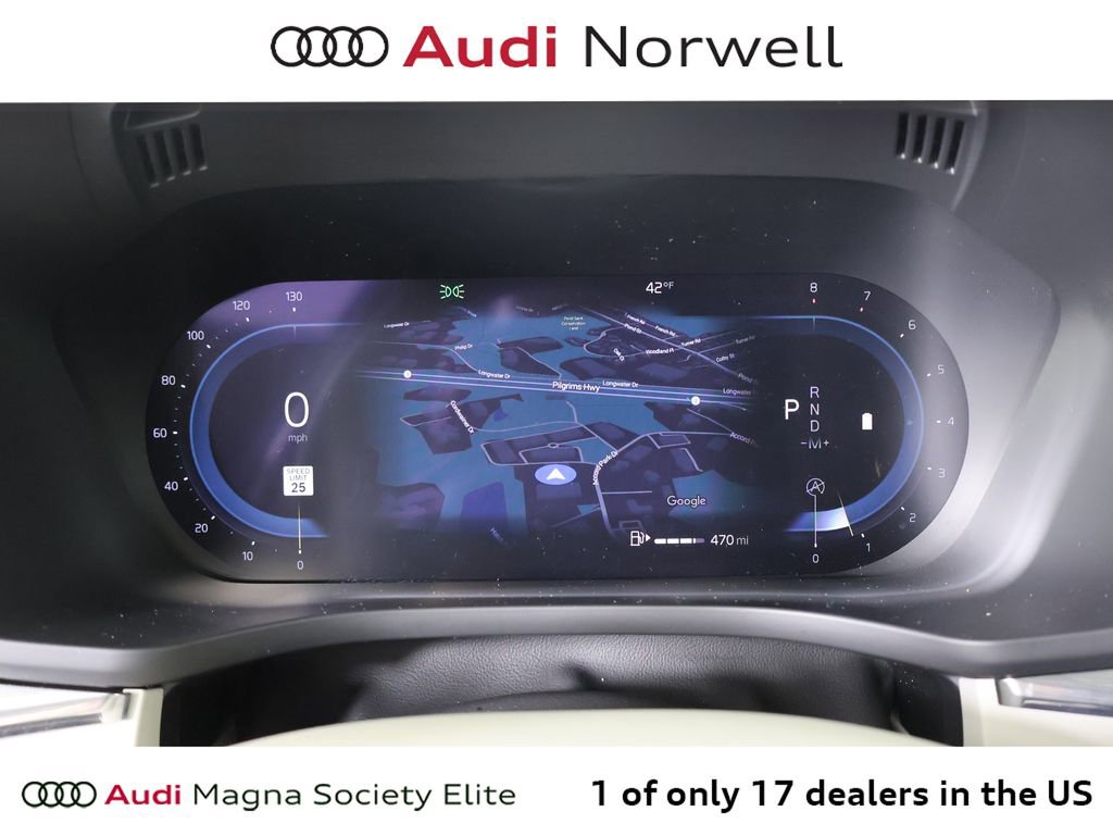 Used 2022 Volvo XC60 B5 Momentum w/ Climate Package image 32