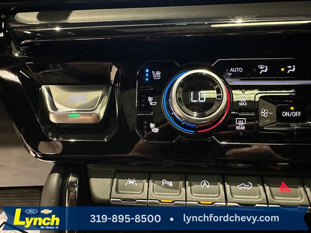 Used 2024 GMC Sierra 1500 AT4X AWD/4WD image 16