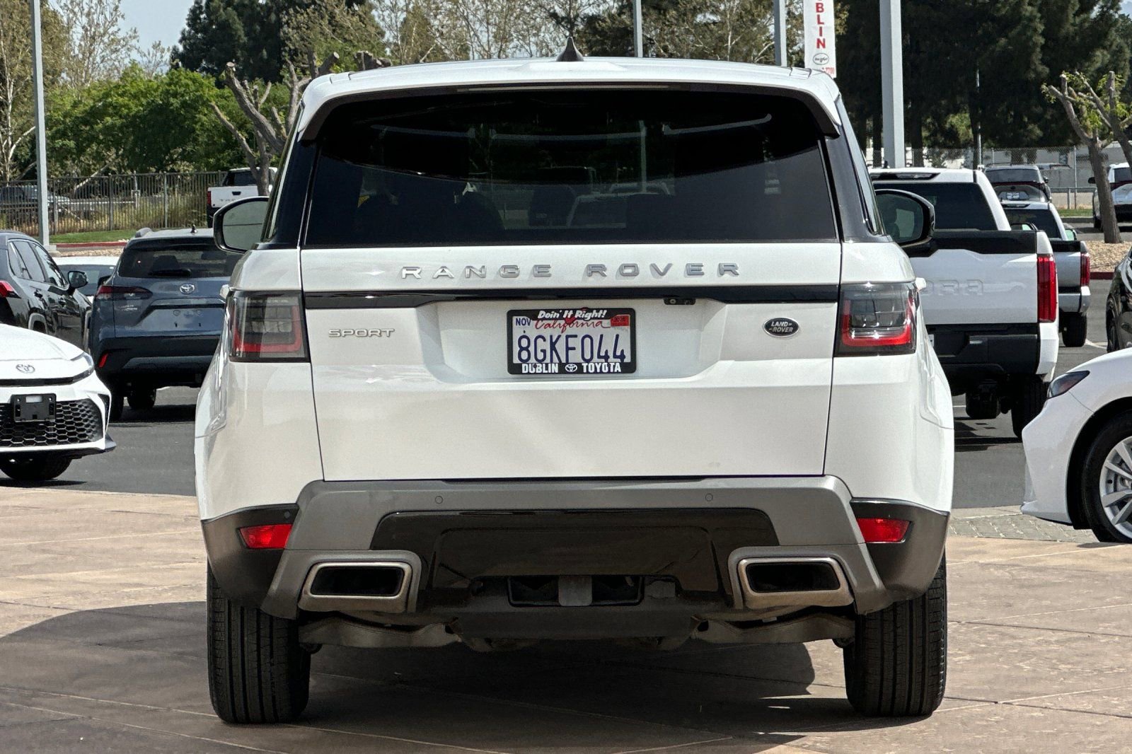 Used 2018 Land Rover Range Rover Sport SE image 5