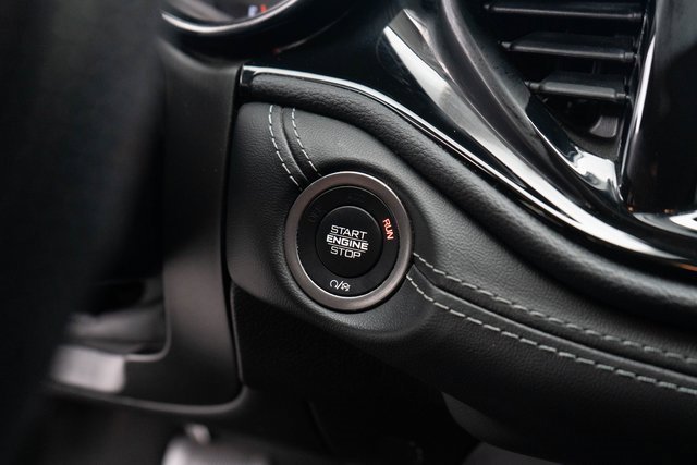 Used 2021 Dodge Durango SXT w/ 3rd Row Seating Group image 29