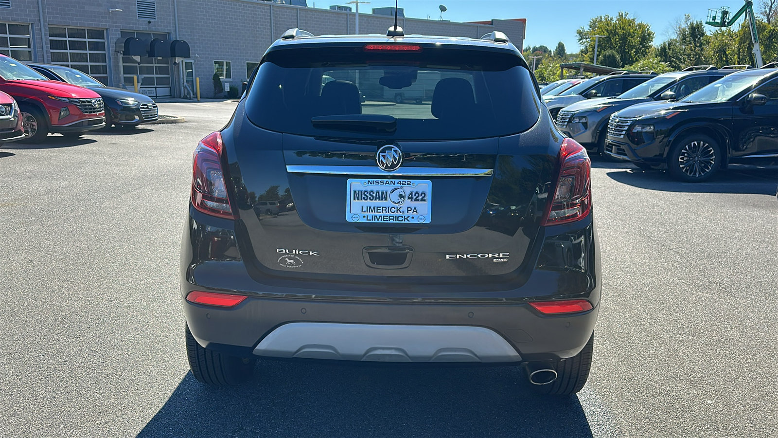 Used 2018 Buick Encore Premium w/ Experience Buick Package AWD/4WD image 6
