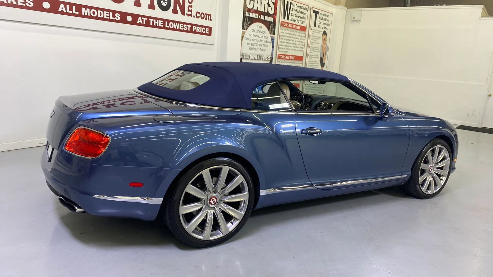 Used 2014 Bentley Continental GT image 19