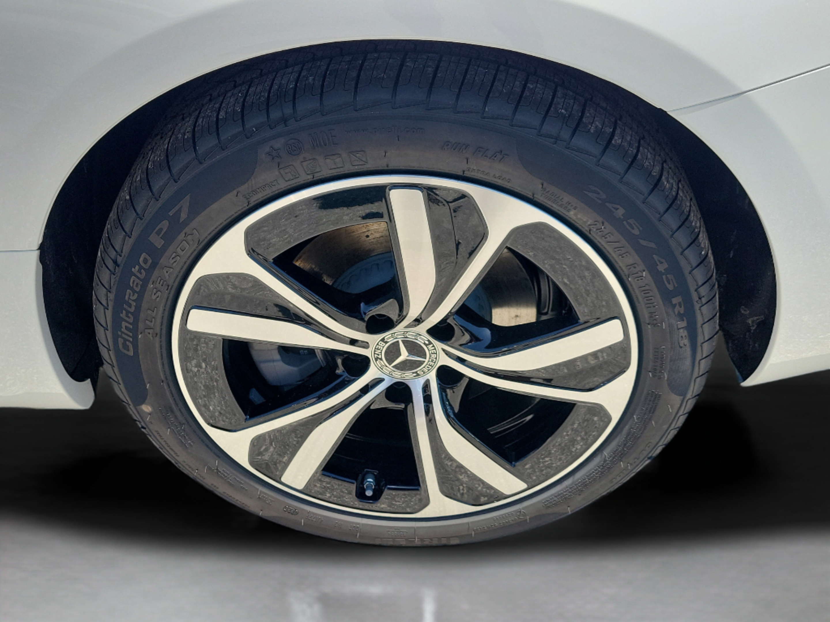 New 2026 Mercedes-Benz CLE 300 4MATIC Coupe image 25