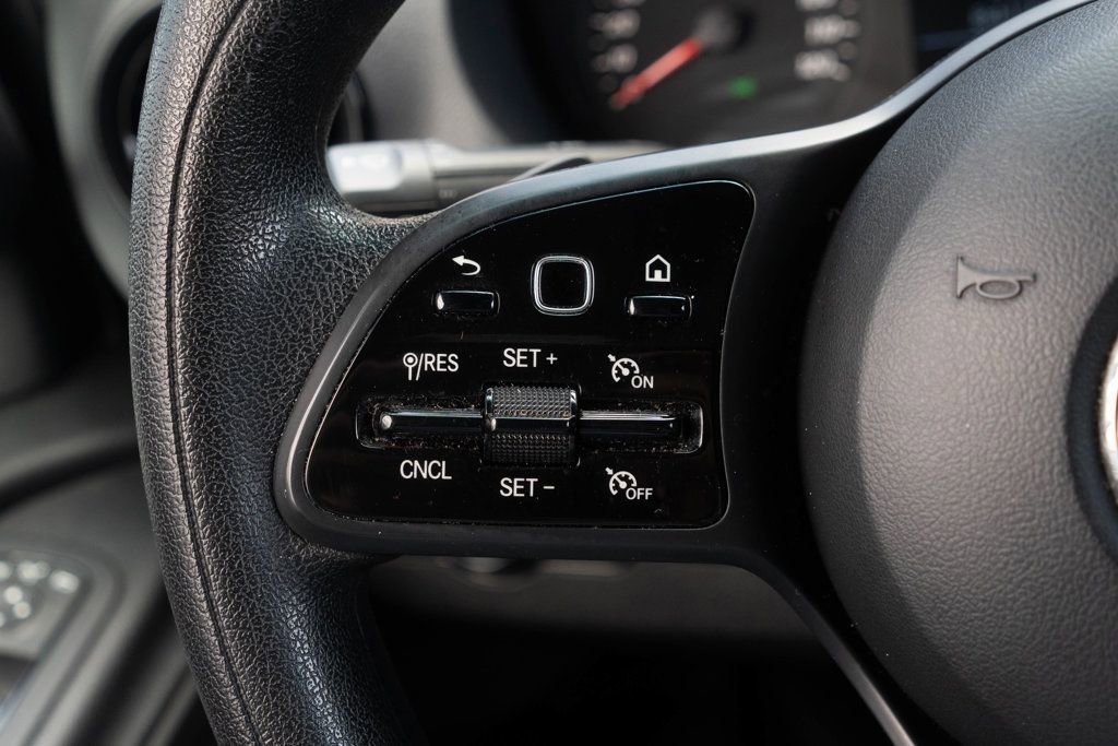 Used 2020 Mercedes-Benz Sprinter 2500 image 15