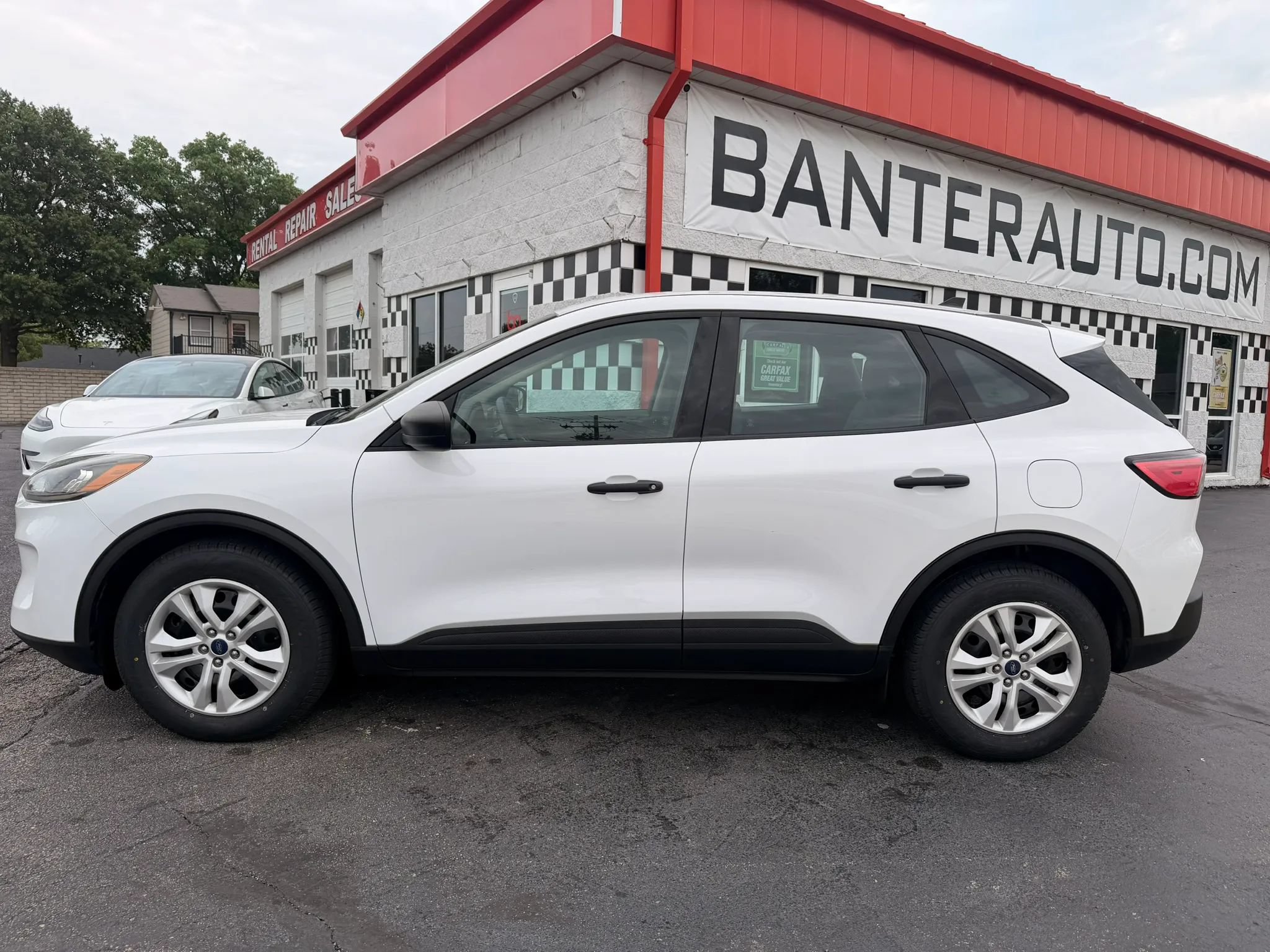 Used 2020 Ford Escape S FWD image 2