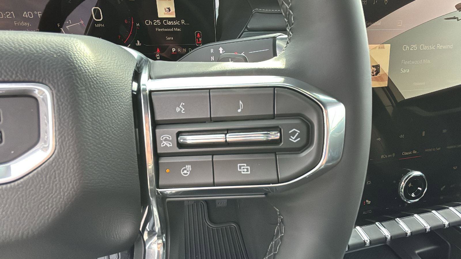 New 2026 GMC Acadia Elevation image 19