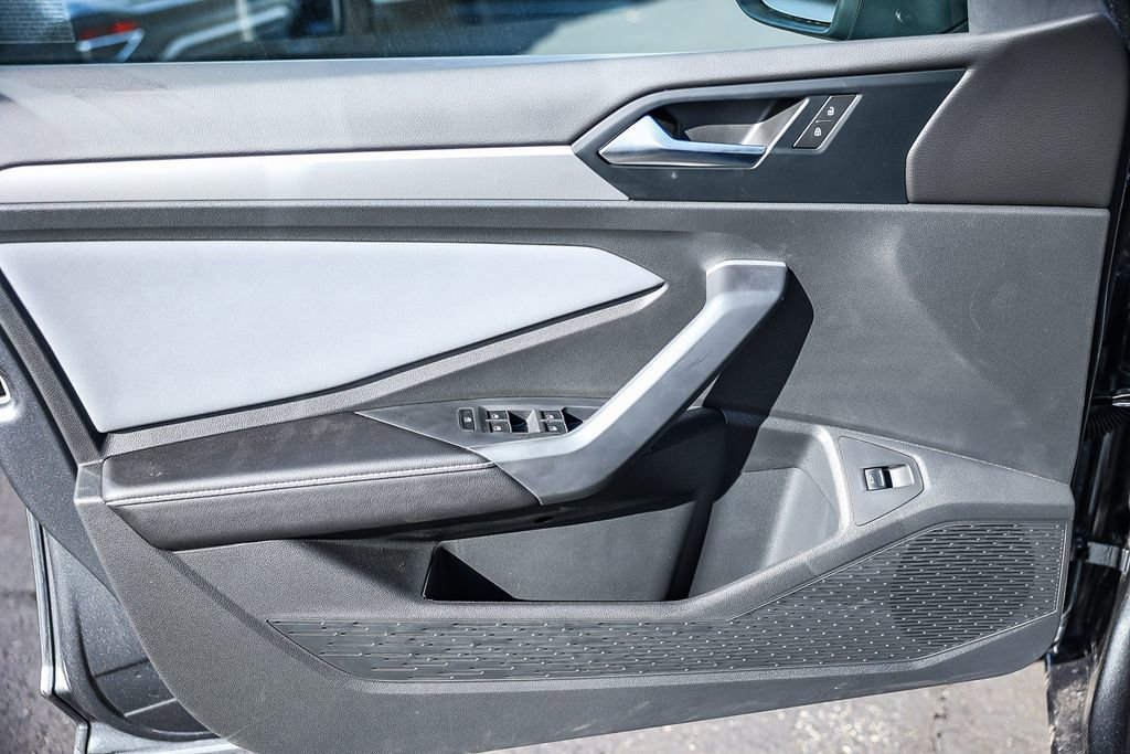 New 2026 Volkswagen Jetta SE image 33